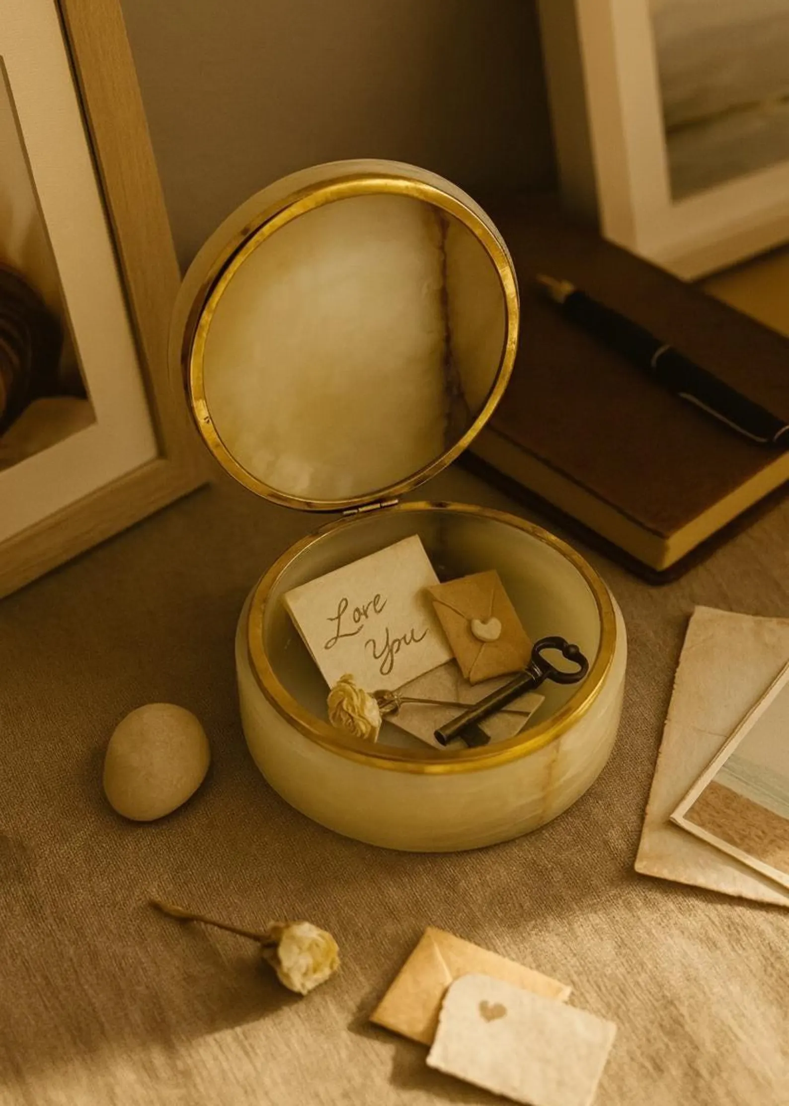 il_1588xN.7253345114_4x9w